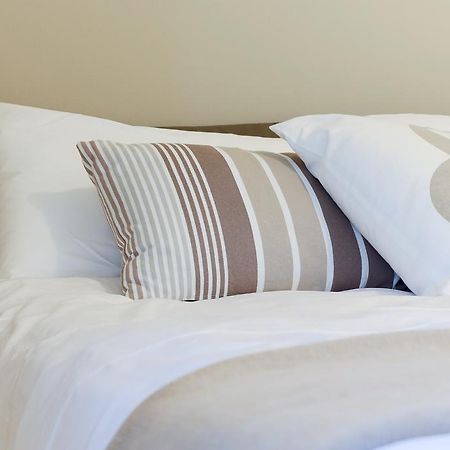 Emilia Suite Comfort Modena Værelse billede